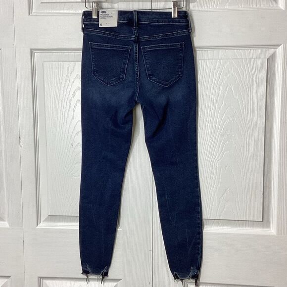 Old Navy Rockstar Super Skinny Mid Rise Raw Hem NWT Jeans Size 0 - Picture 2 of 13